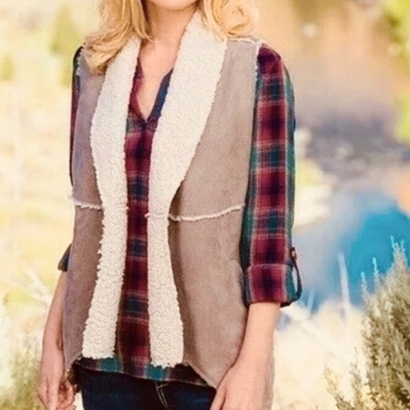 Natural Reflections Jackets & Blazers - NATURAL REFLECTIONS | Faux Shearling Vest